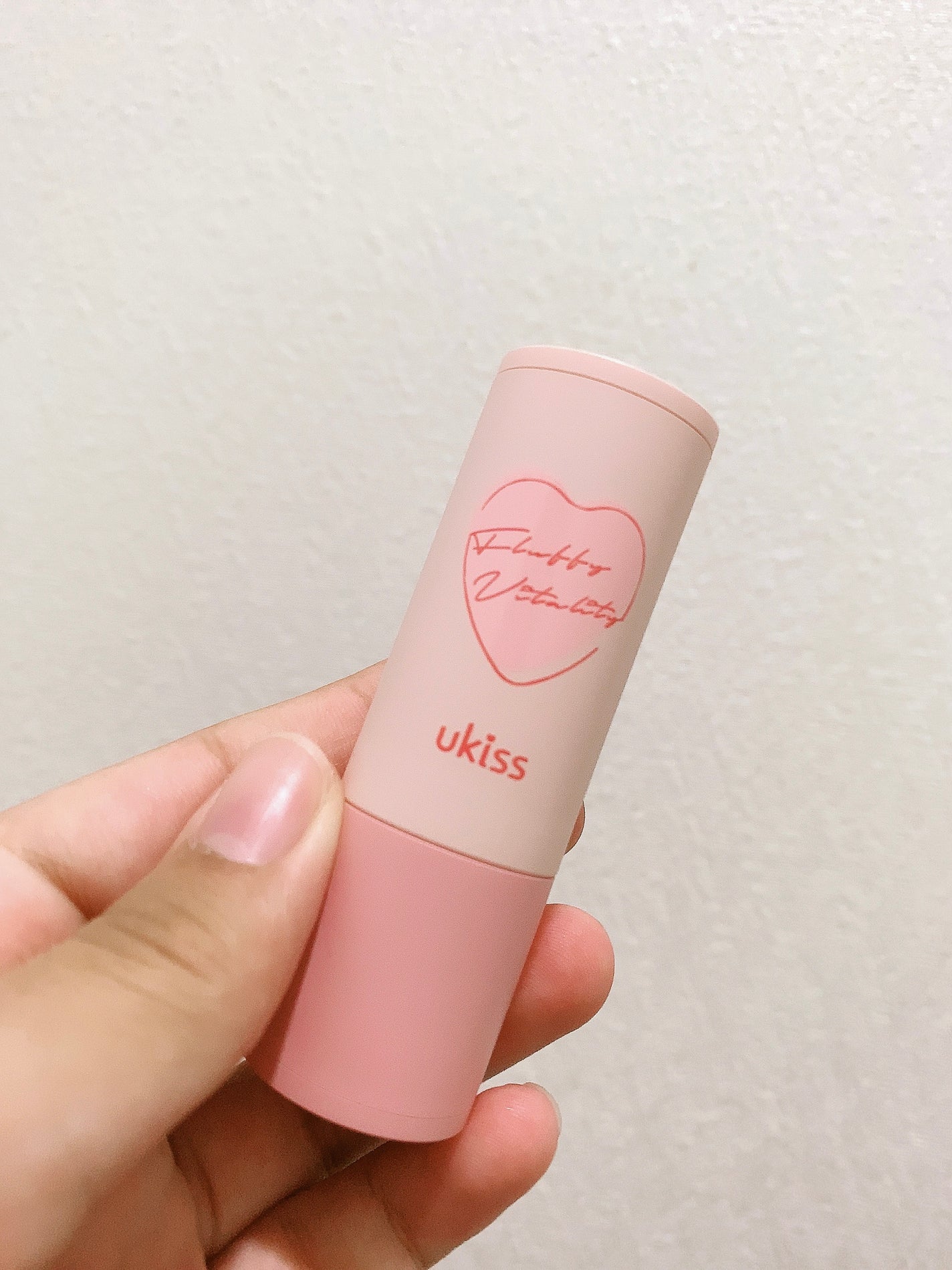 ななみん on LIPS 「【使った商品】ukiss【色味】濃いめのピンク【色もち】結構も..」(1枚目)