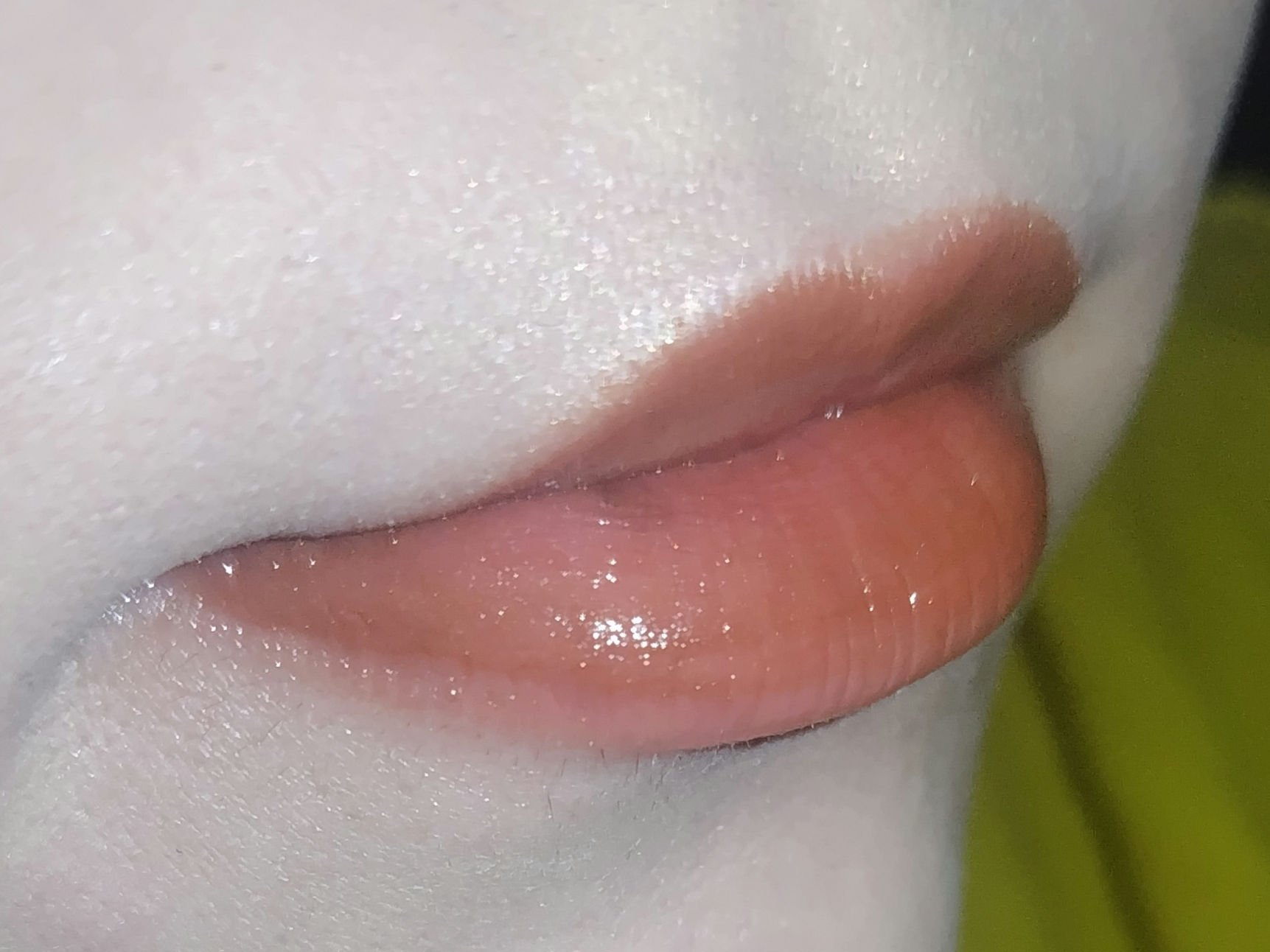 スモール アイシャドウ サモア シルク/M・A・C/単色アイシャドウを使ったクチコミ（3枚目）