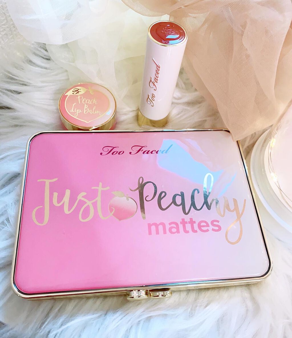 ジャスト ピーチィ ベルベット マット アイシャドウ パレット/Too Faced/アイシャドウパレットを使ったクチコミ（1枚目）