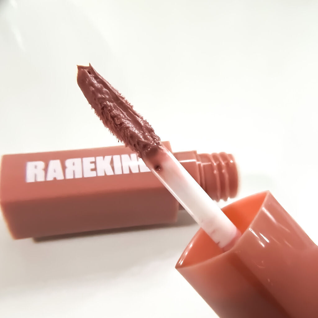 オーバスマッジリップティント/RAREKIND/リップティントを使ったクチコミ（2枚目）