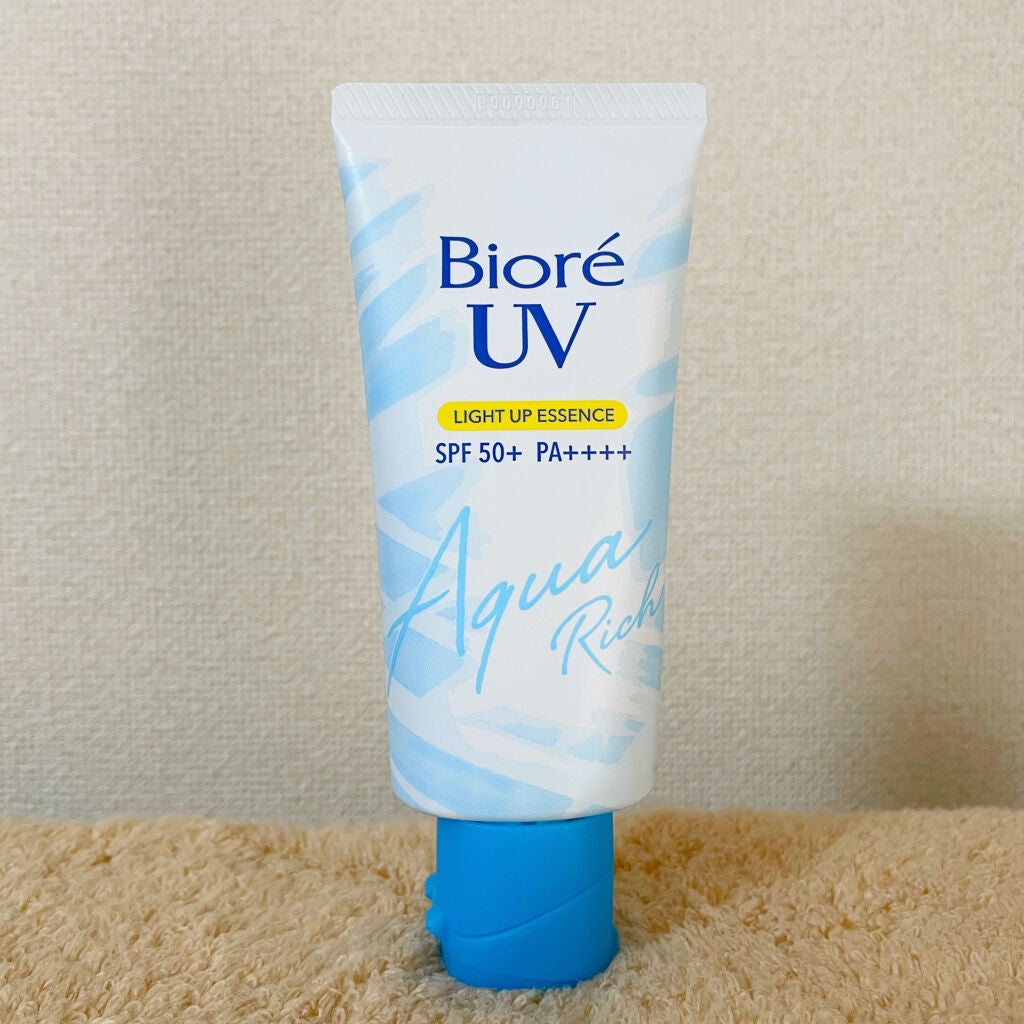 ビオレUV アクアリッチ ライトアップエッセンス/ビオレ/日焼け止めクリームを使ったクチコミ(2枚目)