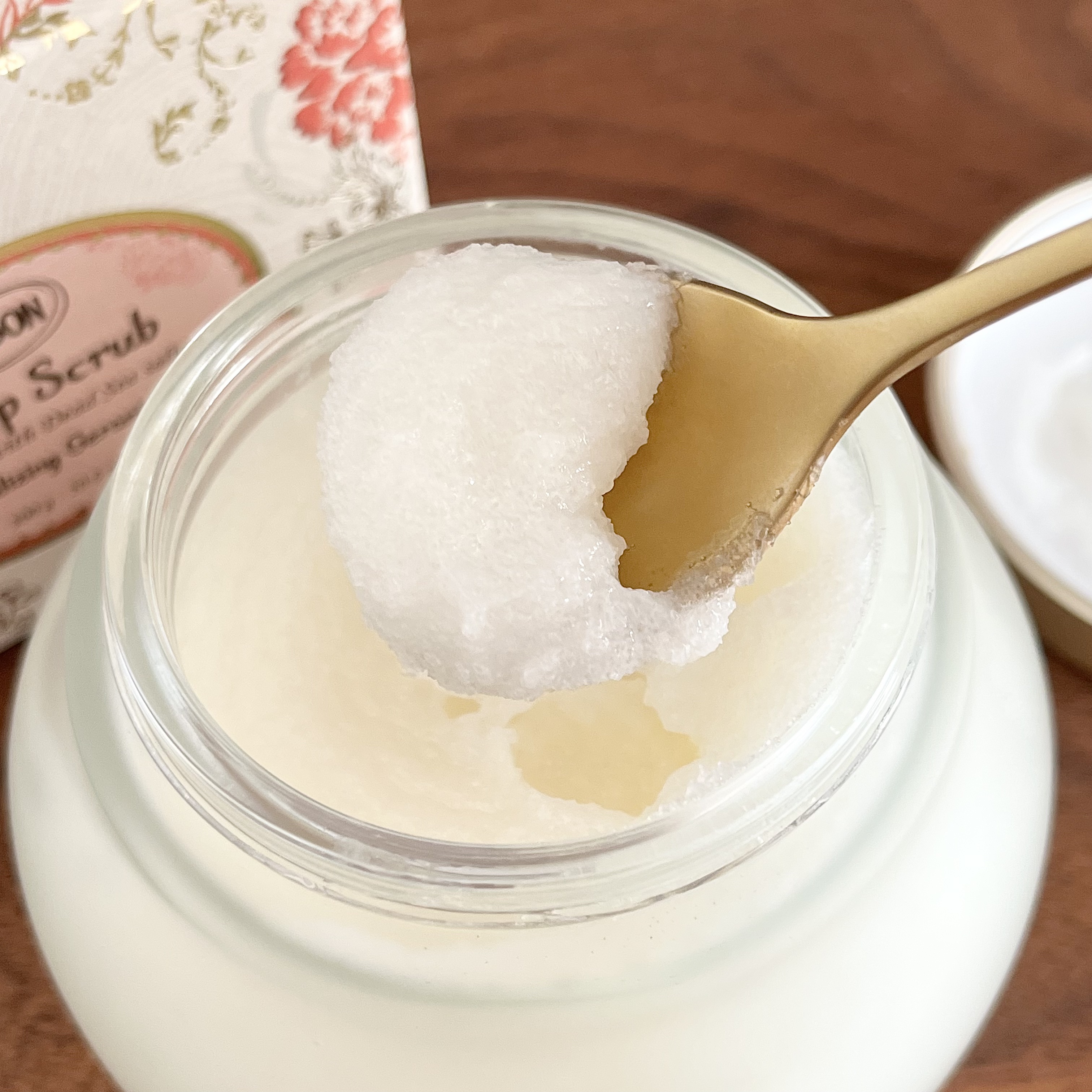 ヘッドスクラブ リプレニッシング(ゼラニウム)/SABON/ヘッドスクラブを使ったクチコミ（3枚目）