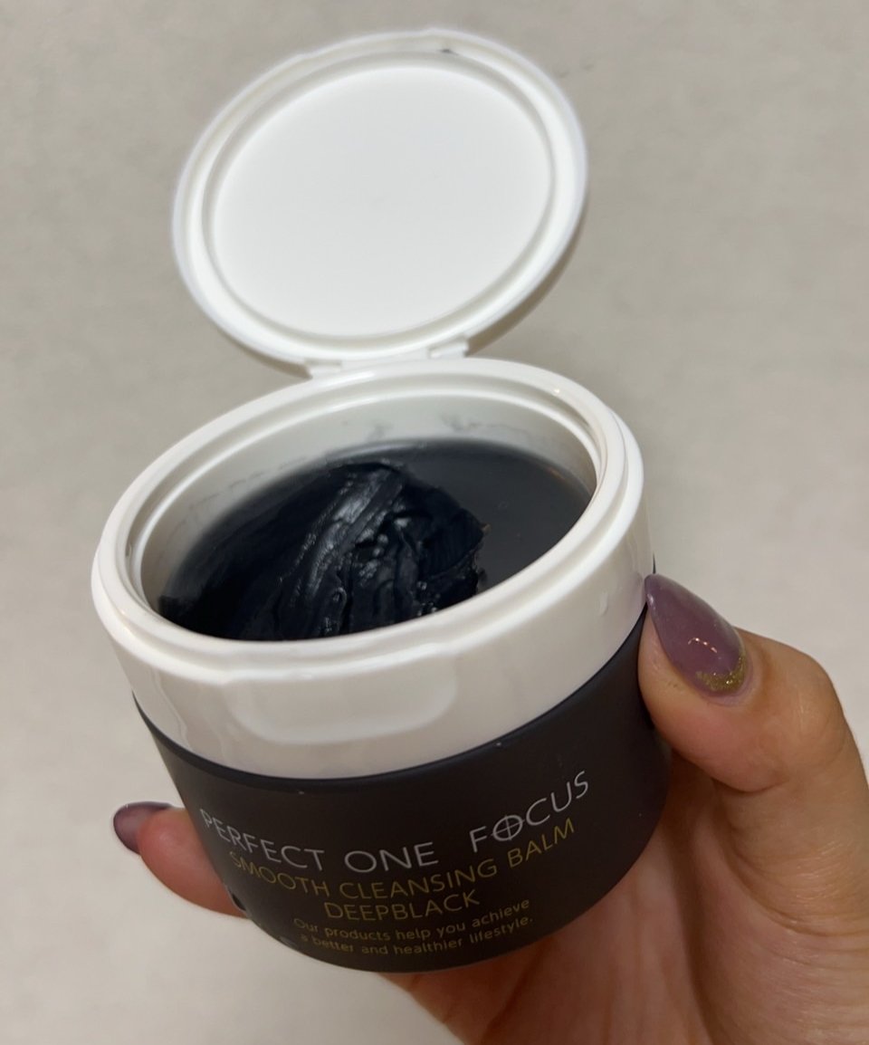 パーフェクトワンフォーカス スムースクレンジングバーム ディープブラック/PERFECT ONE  FOCUS/クレンジングバームを使ったクチコミ（2枚目）