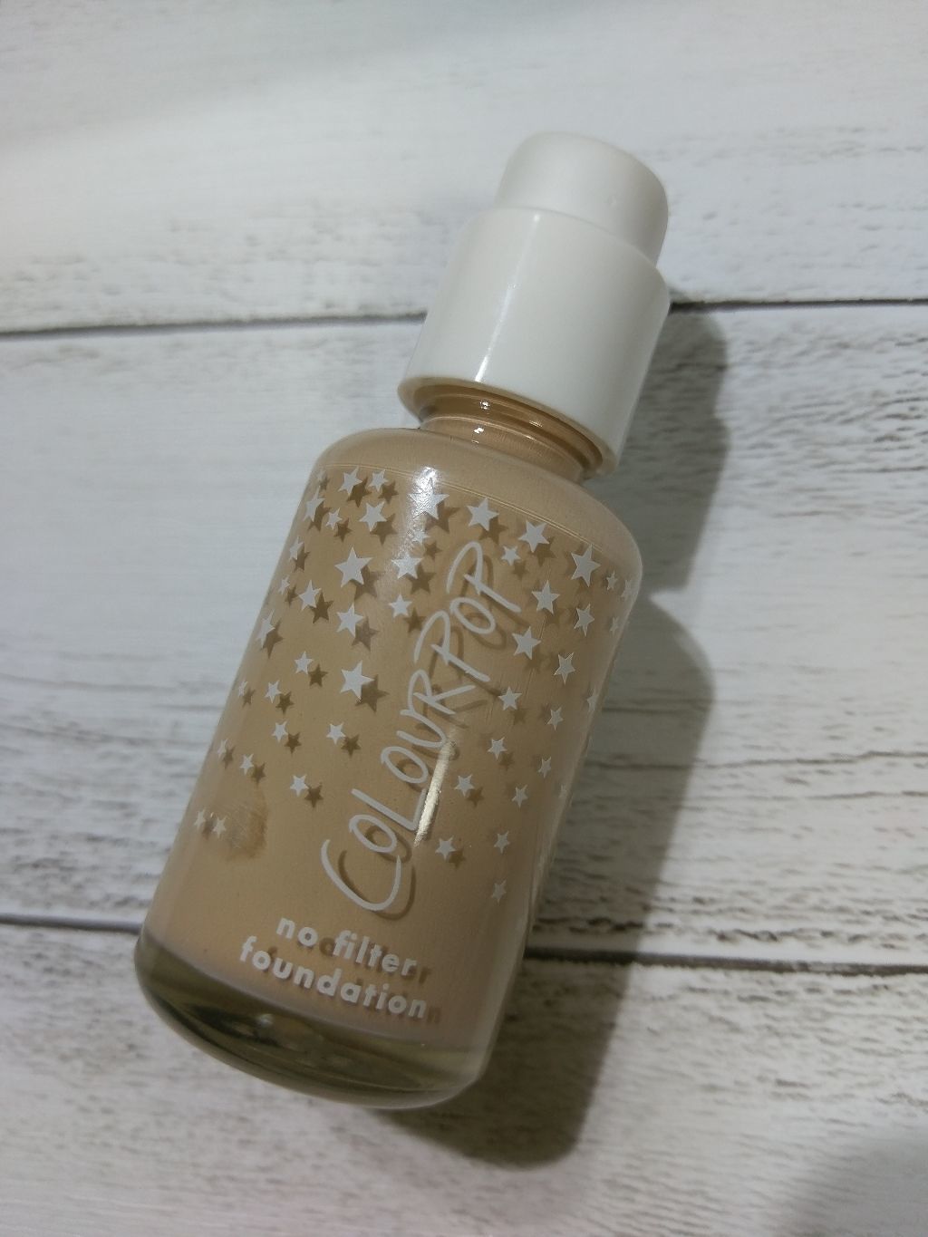  ノーフィルターファンデーション/ColourPop/リキッドファンデーションを使ったクチコミ（1枚目）