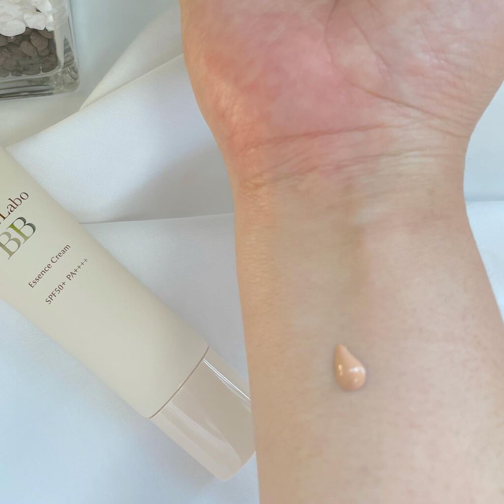 モイストラボ BBエッセンスクリーム/Moist Labo/BBクリームを使ったクチコミ(2枚目)
