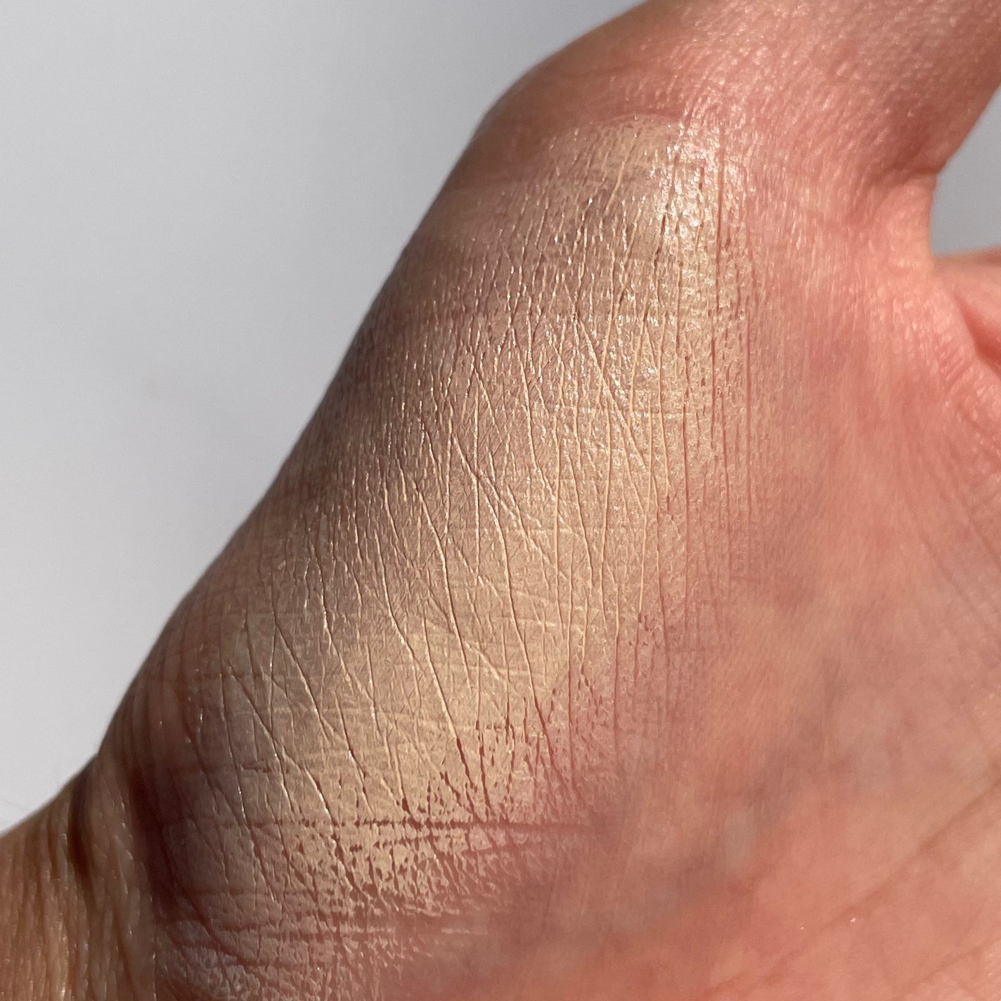 テーピングコンシーラーロングウェア/espoir/リキッドコンシーラーを使ったクチコミ(4枚目)