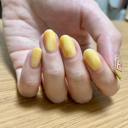 カラフルネイルズ/キャンメイク/マニキュアを使ったクチコミ(2枚目)