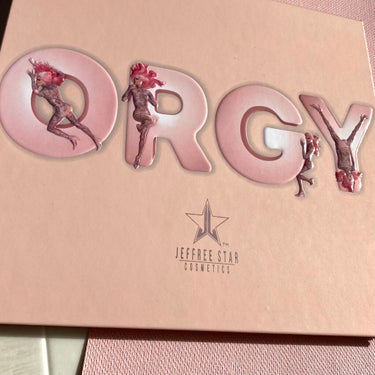 Jeffree Star Cosmetics Orgy Eyeshadow Paletteのクチコミ「
噂のR-18パレット🤣👍


JEFFREE STAR COSMETICS / ORGY

.....」（3枚目）