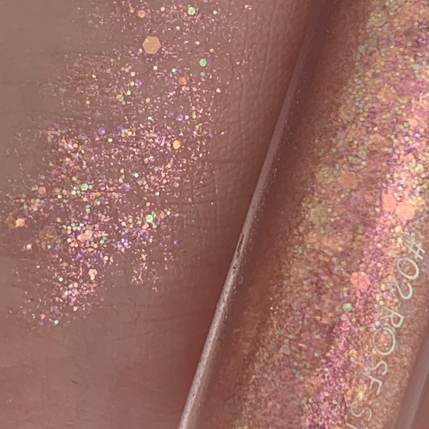 リキッド グリッター シャドウ/rom&nd/グリッターを使ったクチコミ(4枚目)