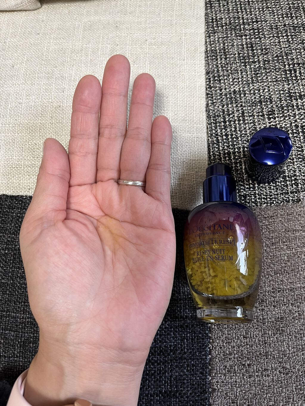 イモーテル オーバーナイトリセットセラム/L'OCCITANE/美容液を使ったクチコミ（3枚目）