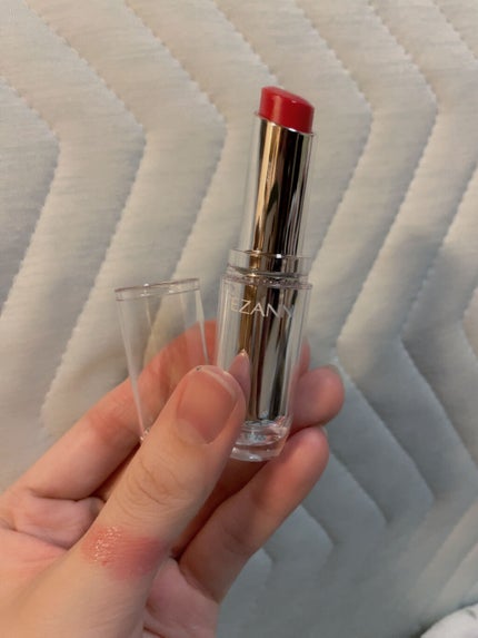 ラスティンググロスリップ/CEZANNE/口紅を使ったクチコミ(3枚目)