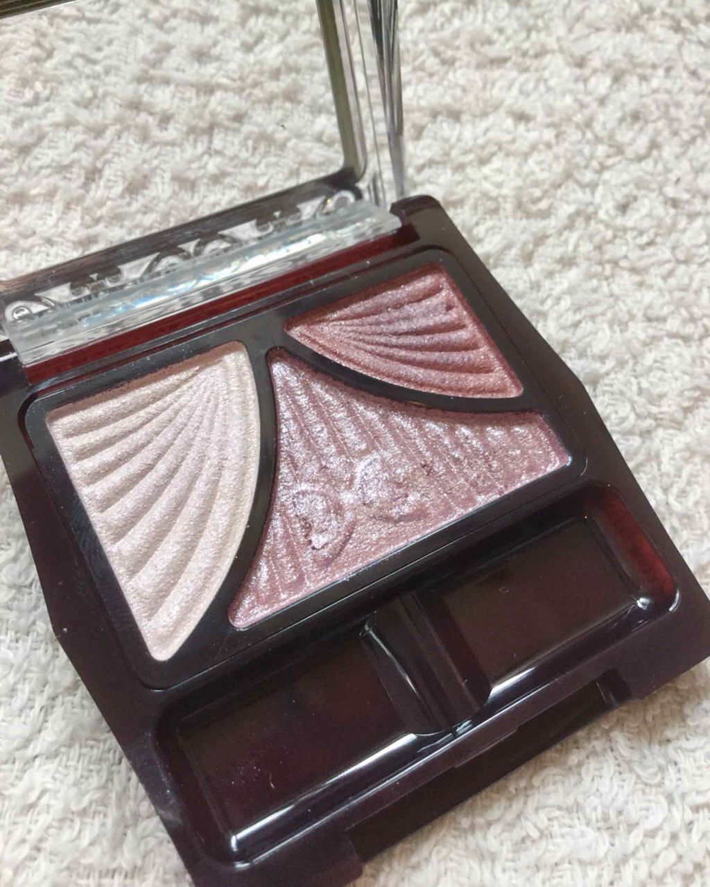 ジューシーピュアアイズ/キャンメイク/アイシャドウパレットを使ったクチコミ（1枚目）