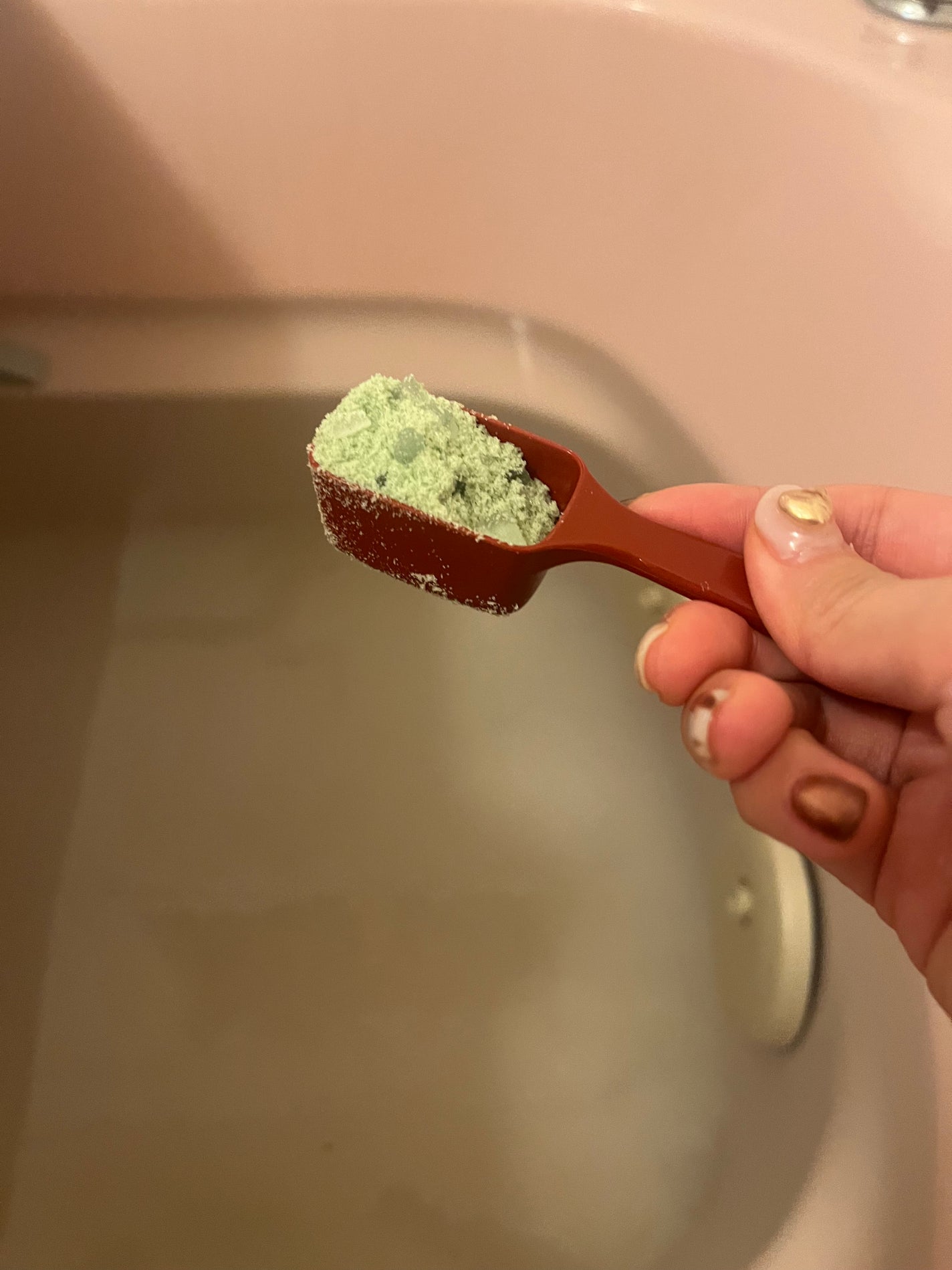 ミネラルバスパウダーオリジナル/イルコルポ/無機塩系入浴剤を使ったクチコミ(3枚目)