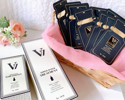 V7 スーパーウォーター トリートメント/by : OUR/洗い流すヘアトリートメントを使ったクチコミ(3枚目)