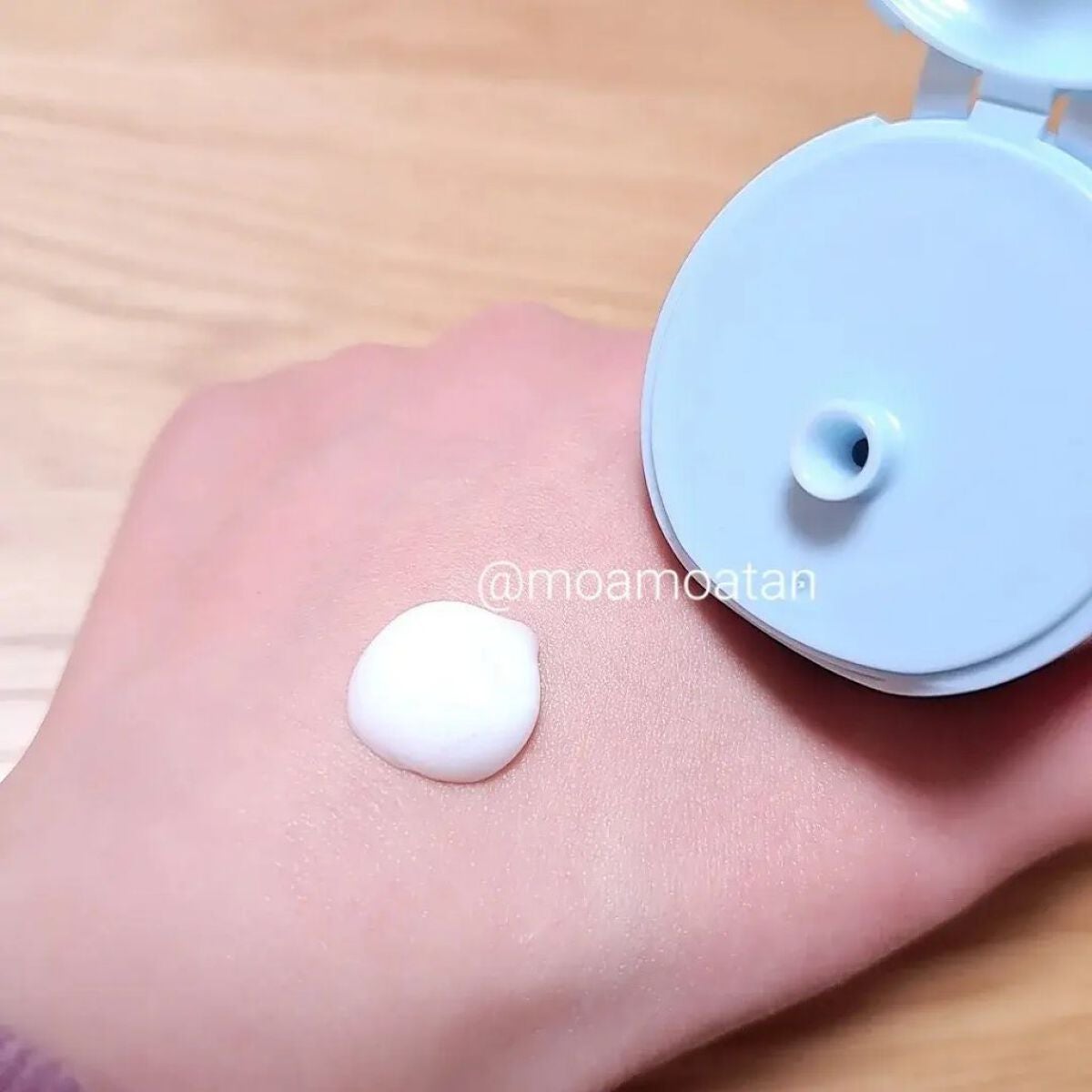 DHCルクスミー 薬用ホワイトニング エマルジョン/DHC/乳液を使ったクチコミ(3枚目)