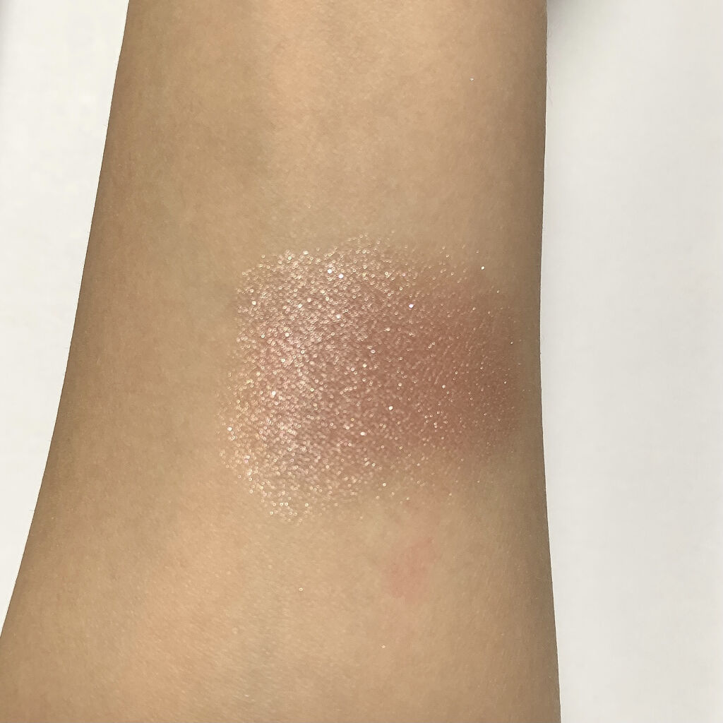 シャドーカスタマイズ/MAJOLICA MAJORCA/単色アイシャドウを使ったクチコミ（3枚目）