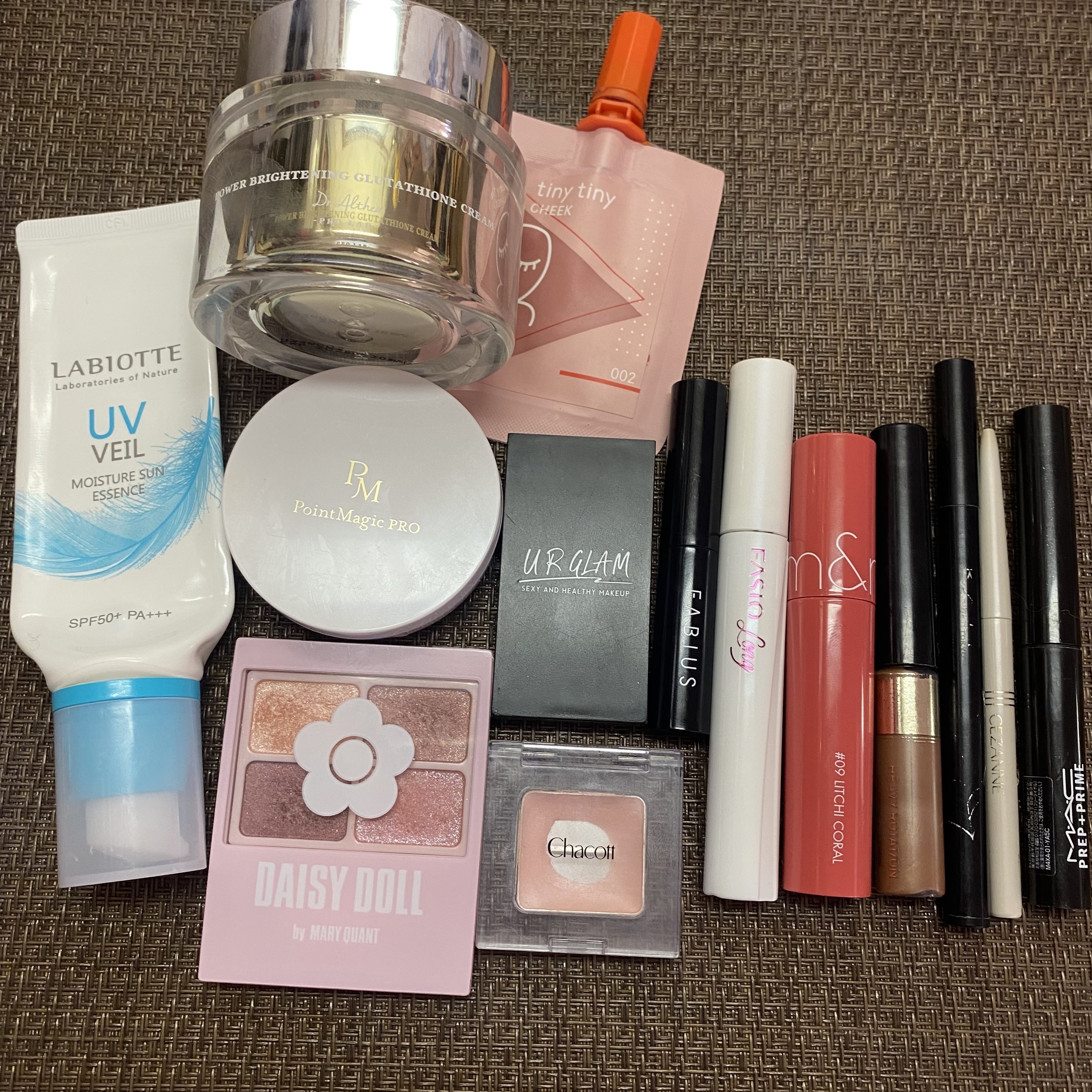 パウチチーク 02 ローズモーヴ/tiny tiny/ジェル・クリームチークを使ったクチコミ（3枚目）