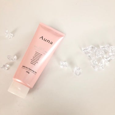 Auna マイルドホットクレンジングジェルのクチコミ「容量200ｇでチューブタイプです。ピンクやキャッチコピーといい、女性をターゲット。くすみピンク.....」（3枚目）