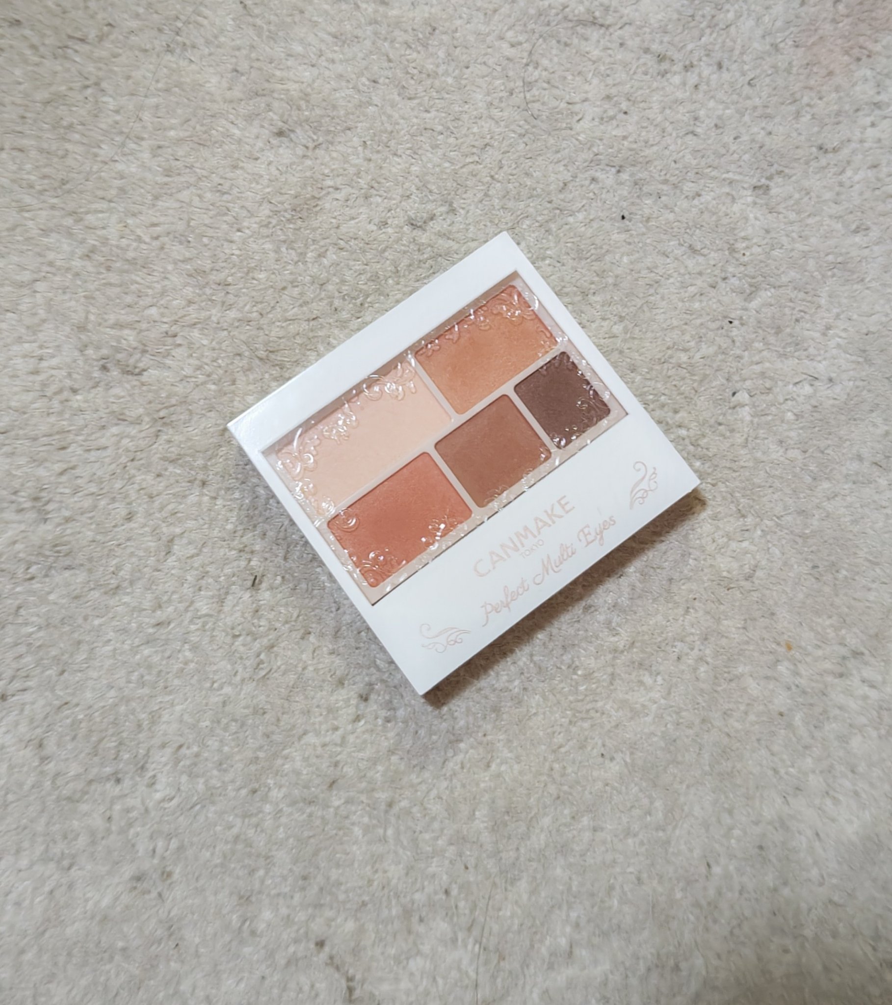 パーフェクトマルチアイズ/キャンメイク/アイシャドウパレットを使ったクチコミ（1枚目）