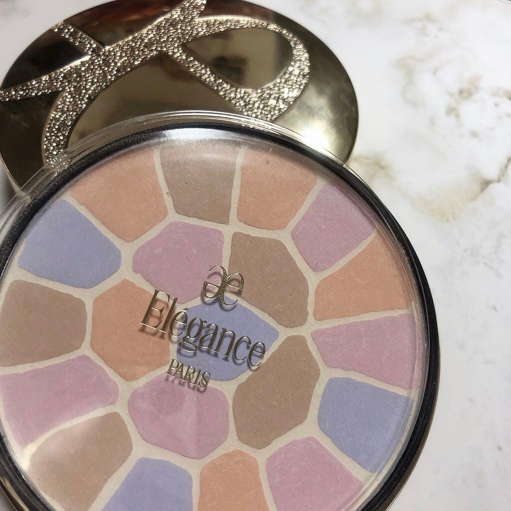 エレガンス ラ プードル オートニュアンス リクスィーズ/Elégance/プレストパウダーを使ったクチコミ(2枚目)