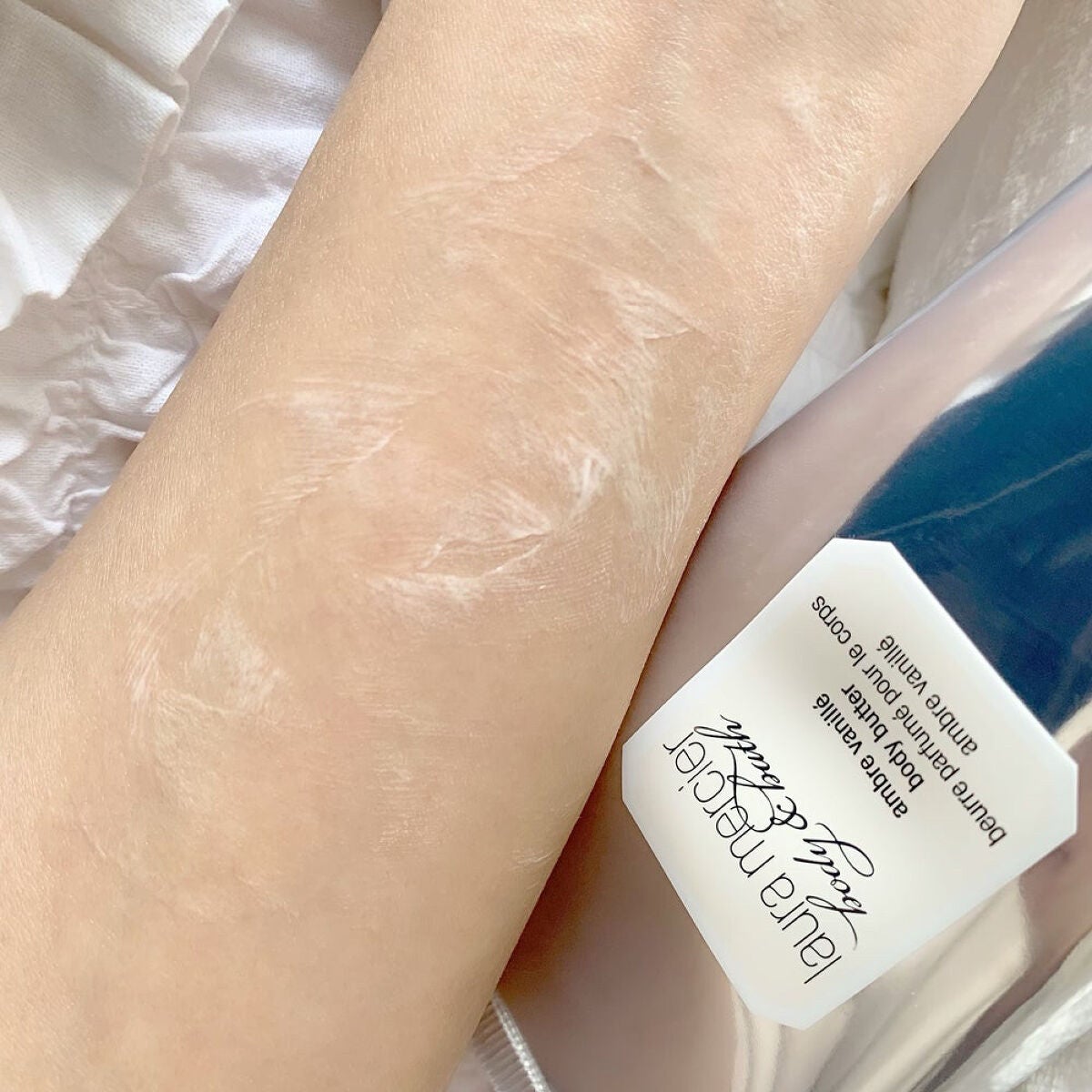 ボディバター アンバーバニラ/ローラ メルシエ/ボディクリームを使ったクチコミ(4枚目)