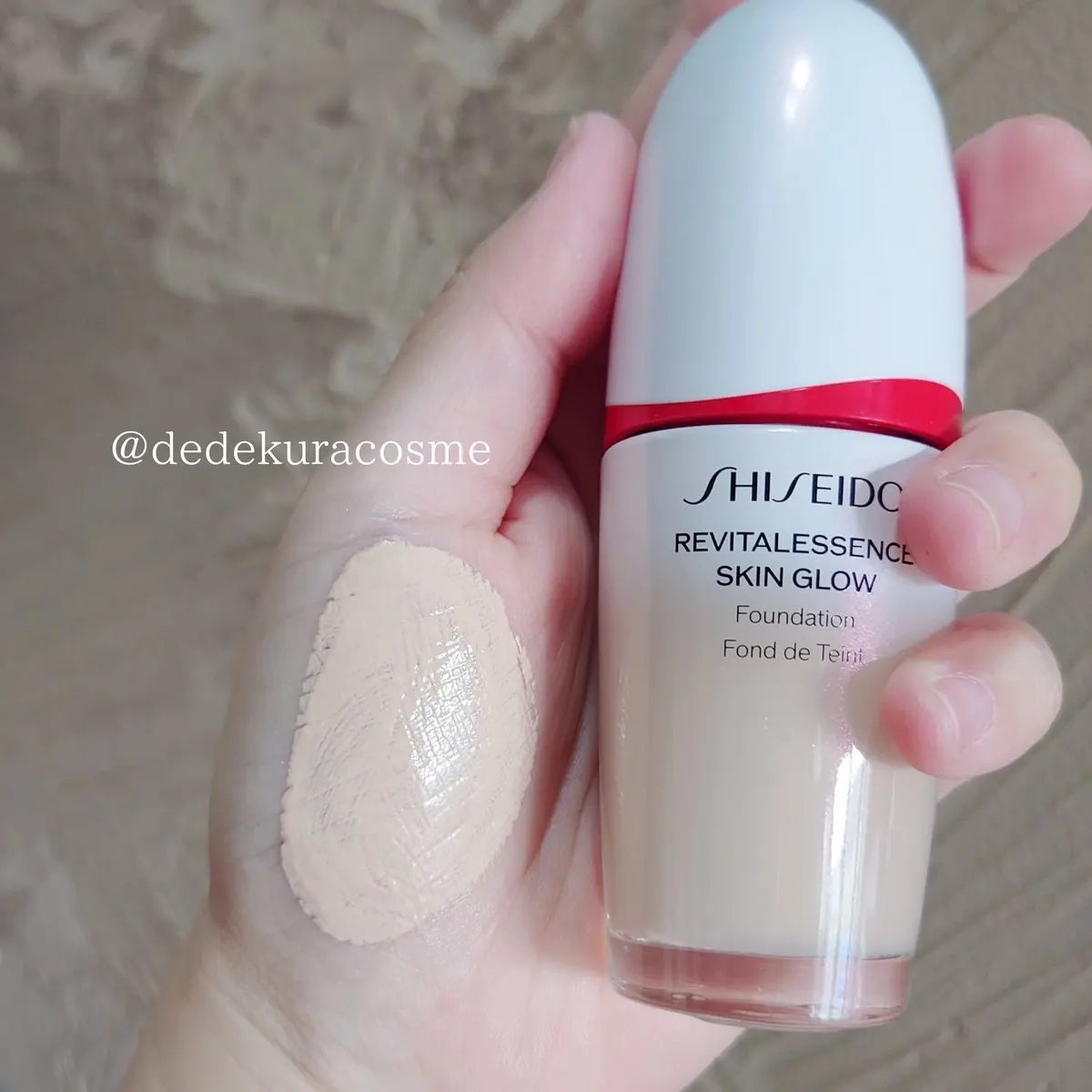 エッセンス スキングロウ ファンデーション/SHISEIDO/リキッドファンデーションを使ったクチコミ（2枚目）
