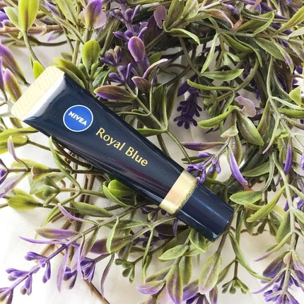 ニベア ロイヤルブルーリップ 濃密美容ケア/ニベア/リップ美容液を使ったクチコミ(2枚目)