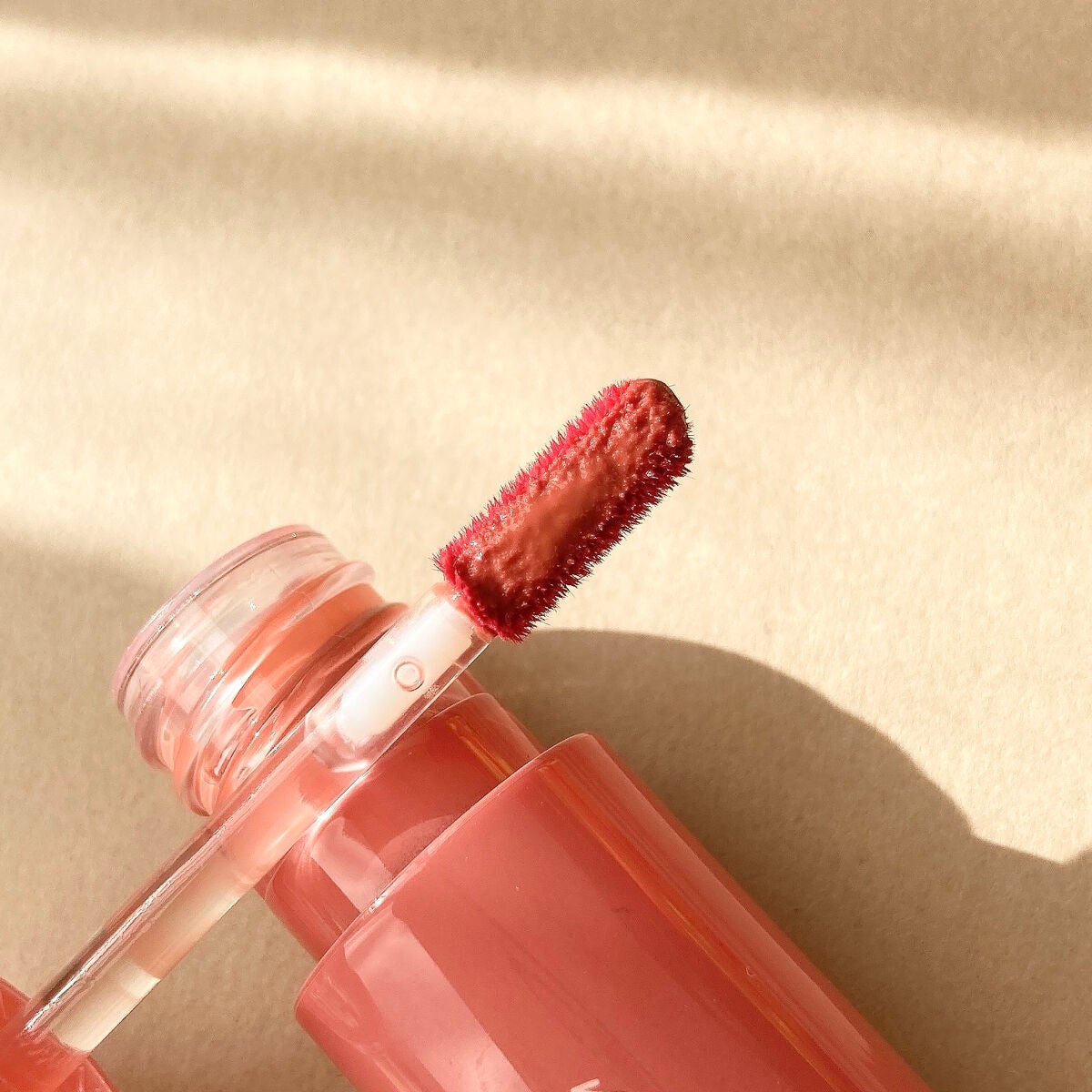 ペリペラ インク ムード グロイ ティント/PERIPERA/リップティントを使ったクチコミ(2枚目)