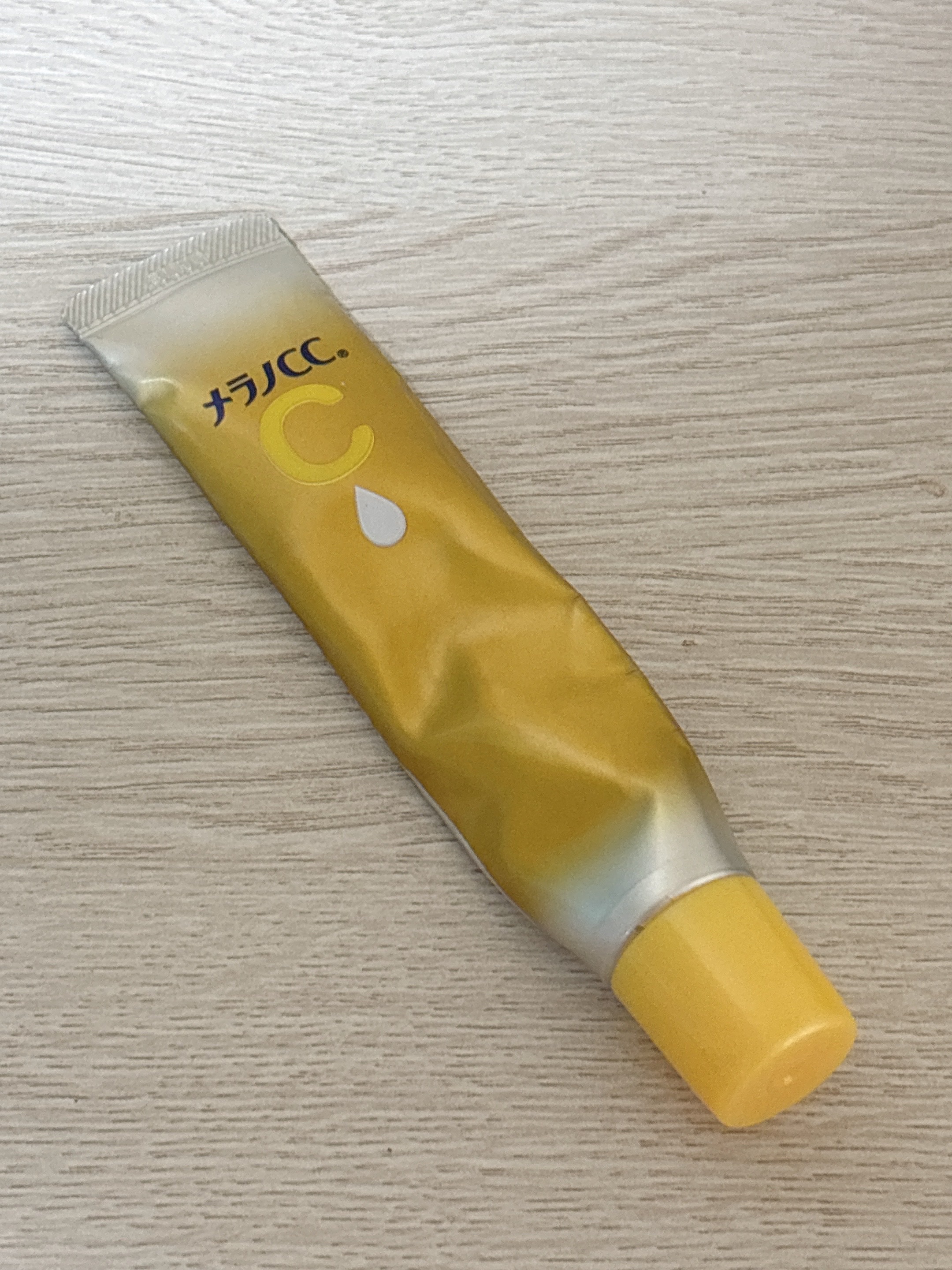 薬用しみ集中対策 プレミアム美容液/メラノCC/美容液を使ったクチコミ（1枚目）