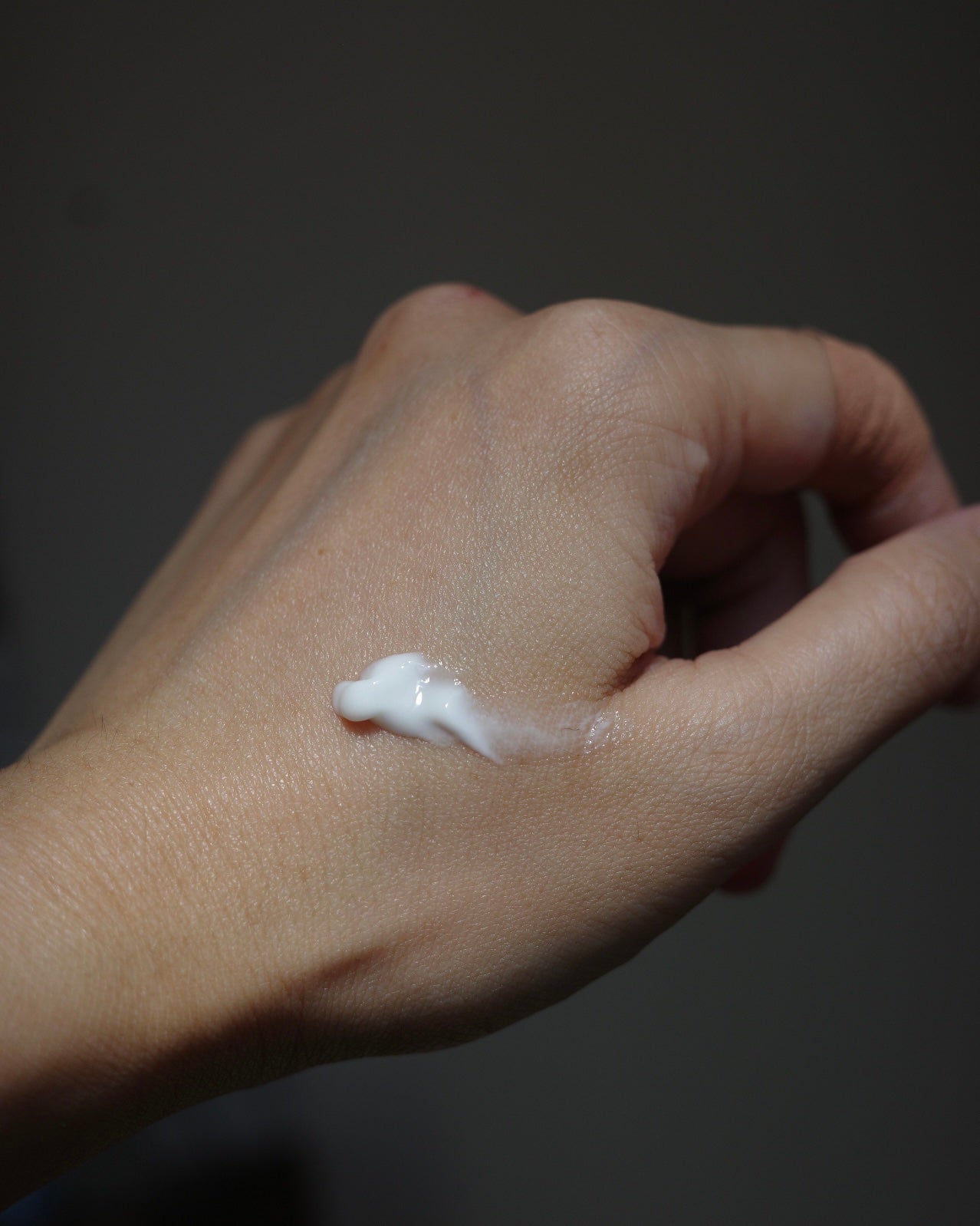 レ・ヴィルジナル/オフィシーヌ・ユニヴェルセル・ビュリー/ボディミルクを使ったクチコミ(2枚目)