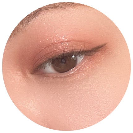 エトワルローズ 4色アイシャドウ/Étoile Rose/アイシャドウパレットを使ったクチコミ(4枚目)