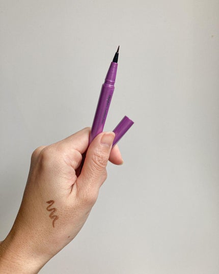 「密着アイライナー」ショート筆リキッド/デジャヴュ/リキッドアイライナーを使ったクチコミ(1枚目)