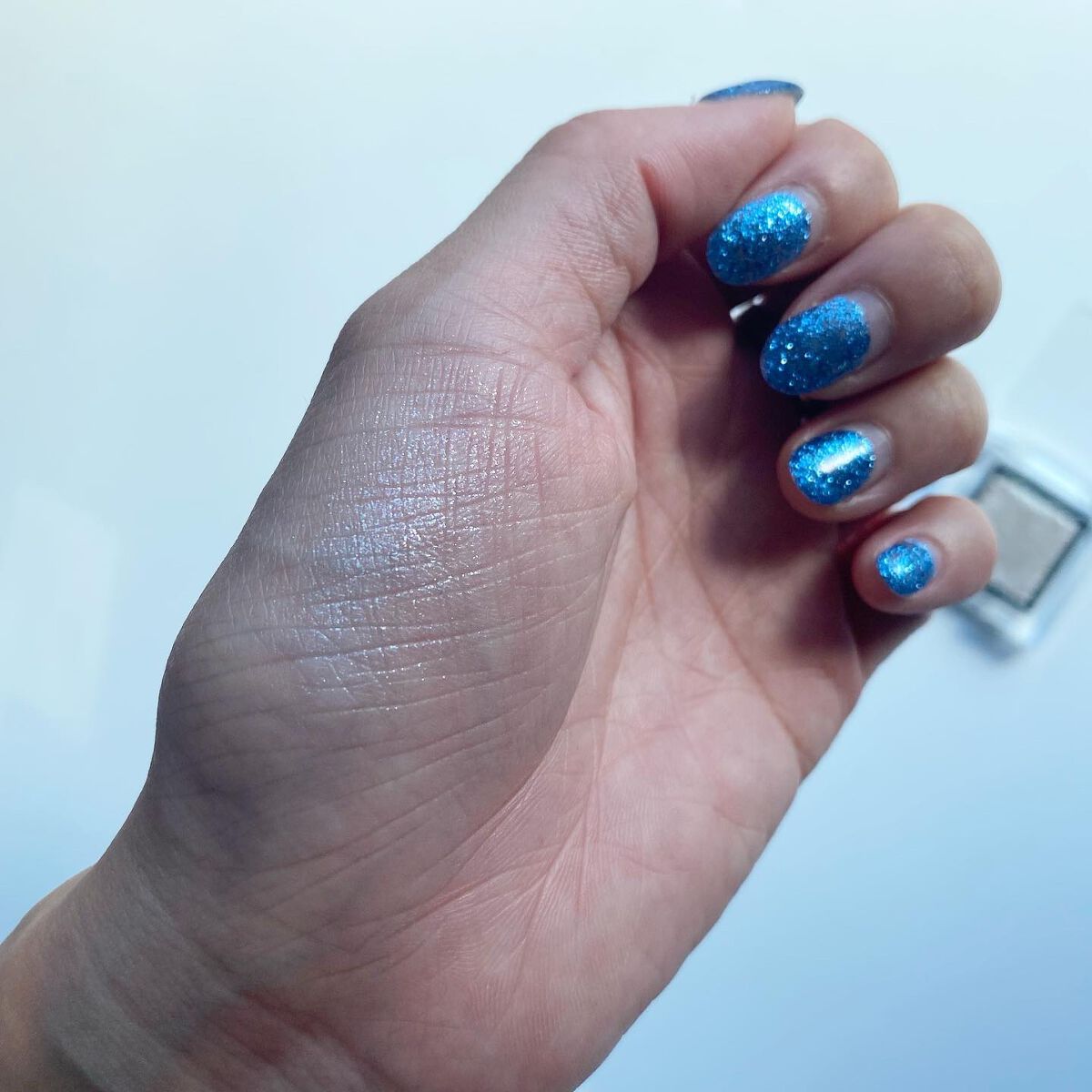 アディクション ザ アイシャドウ スパークル 001SP Stars Witness/ADDICTION/単色アイシャドウを使ったクチコミ（3枚目）