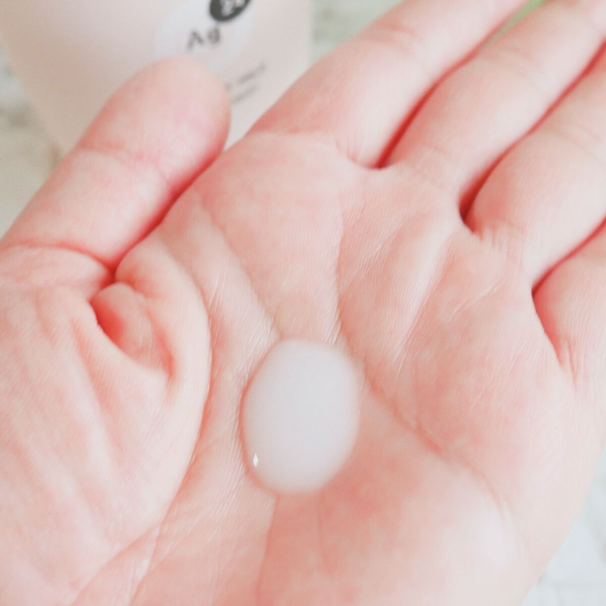 デオドラントボディミルク フローラルブーケ/エージーデオ24/ボディミルクを使ったクチコミ(5枚目)