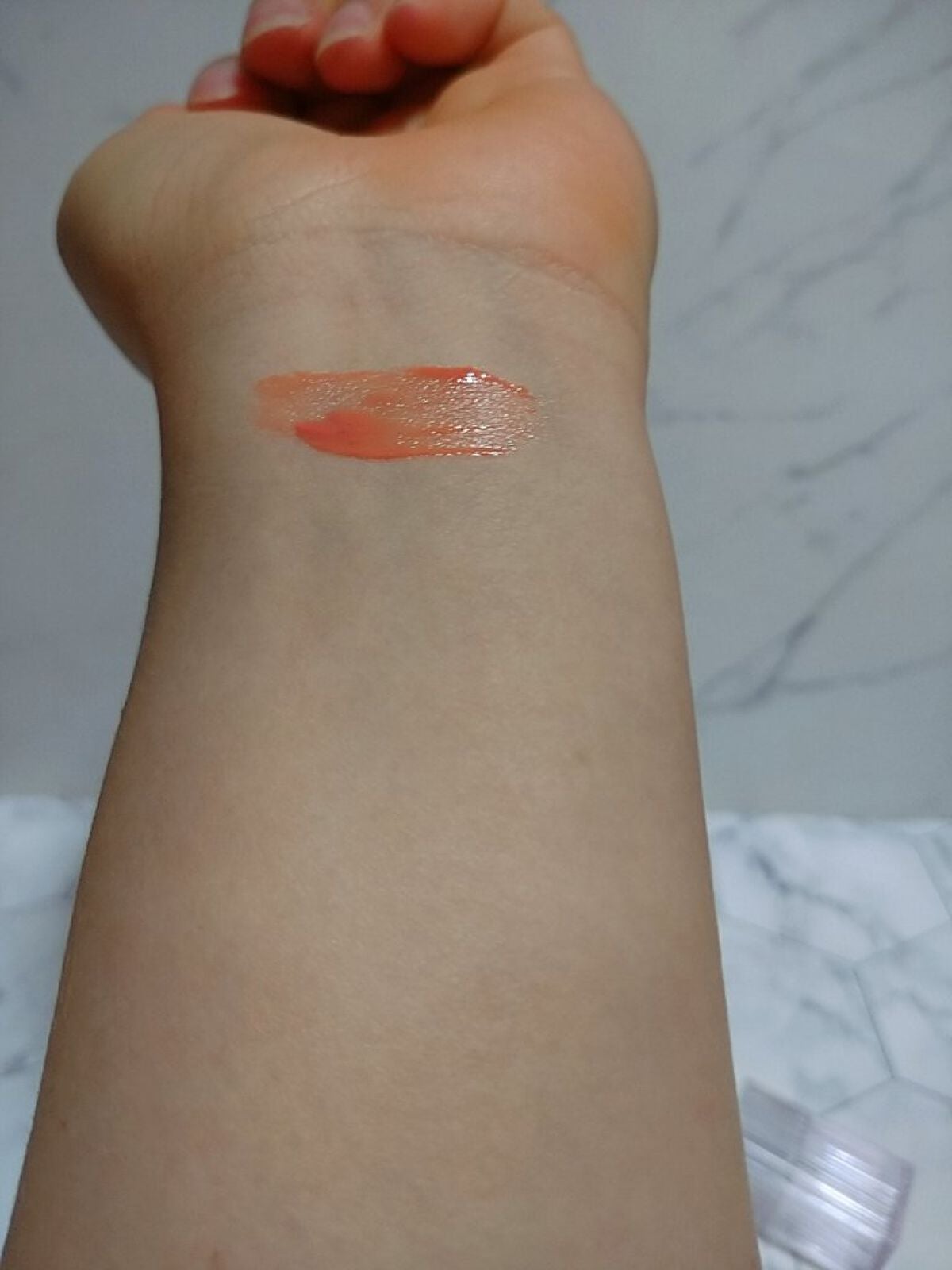 ウォーターカラーリングピュアティント/wakemake/リップティントを使ったクチコミ(2枚目)