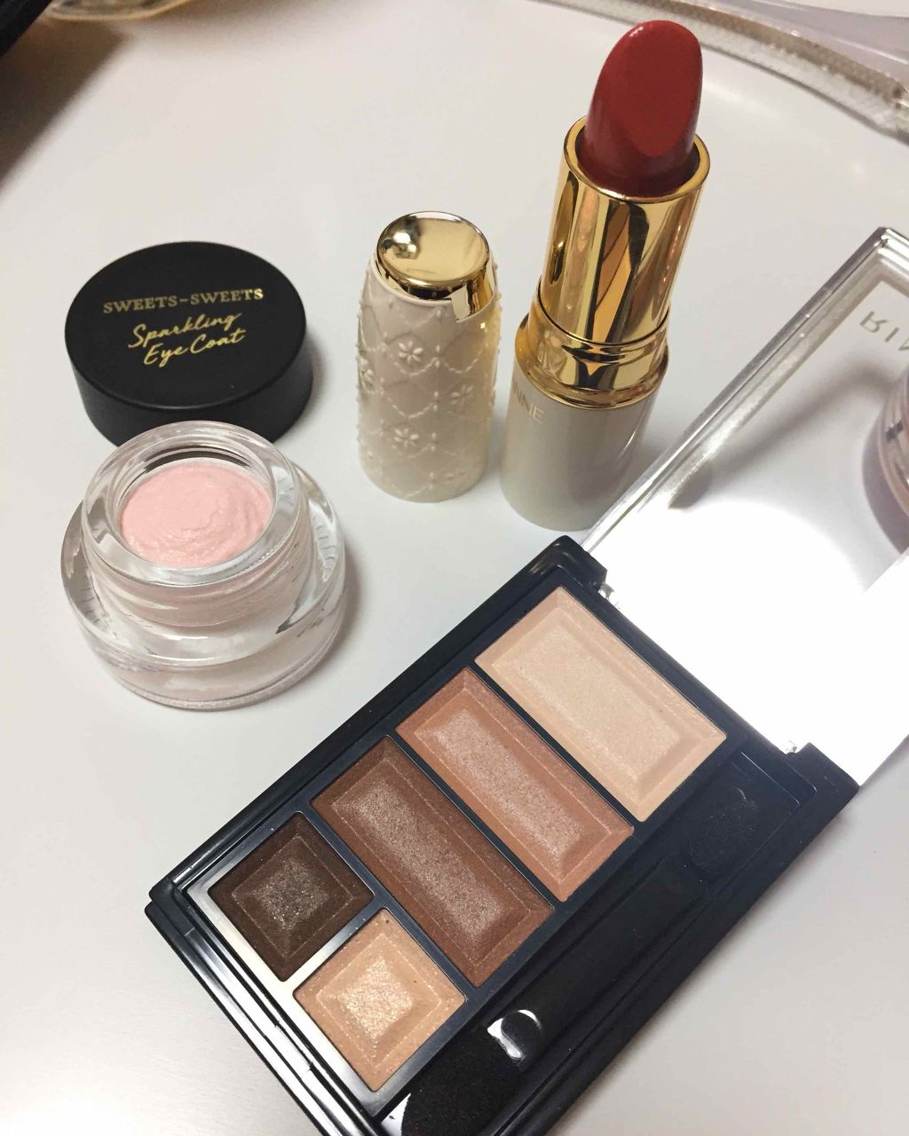 スパークリングアイコート 01 シェルピンク/スウィーツ スウィーツ/ジェル・クリームアイシャドウを使ったクチコミ（3枚目）