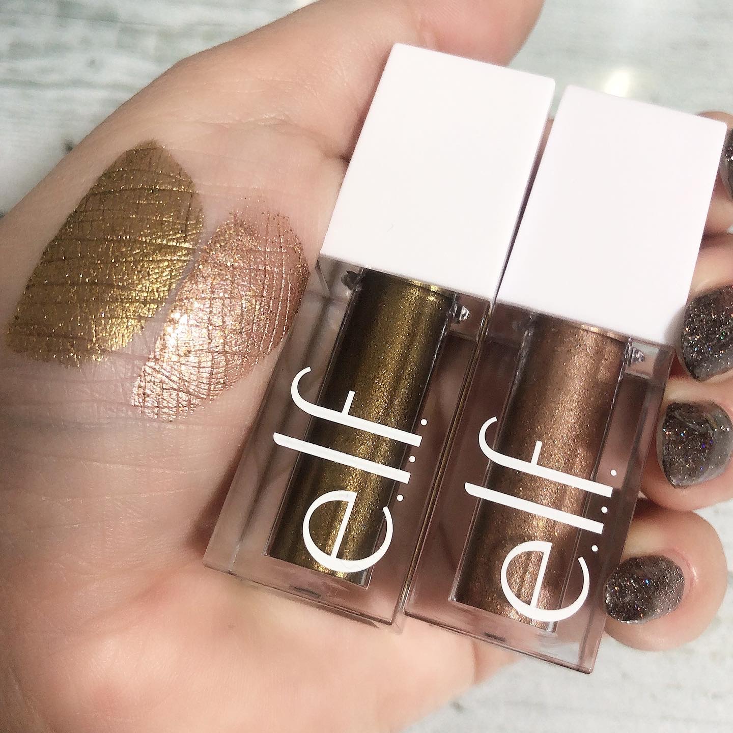 リキッドグリッターアイシャドウ/e.l.f. Cosmetics/グリッターを使ったクチコミ（2枚目）