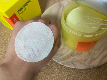 グリーンタンジェリン ビタCダークスポットケアパッド/goodal/トナーパッドを使ったクチコミ(3枚目)