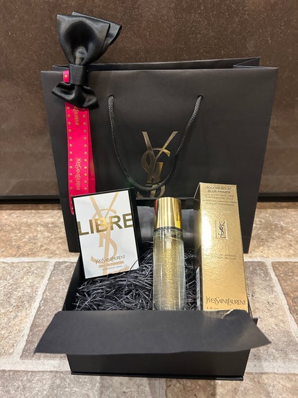 ラディアント タッチ ブラープライマー/YVES SAINT LAURENT BEAUTE/化粧下地を使ったクチコミ(1枚目)