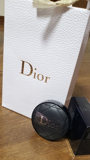 【旧】ディオールスキン フォーエヴァー クッション/Dior/クッションファンデーションを使ったクチコミ（1枚目）