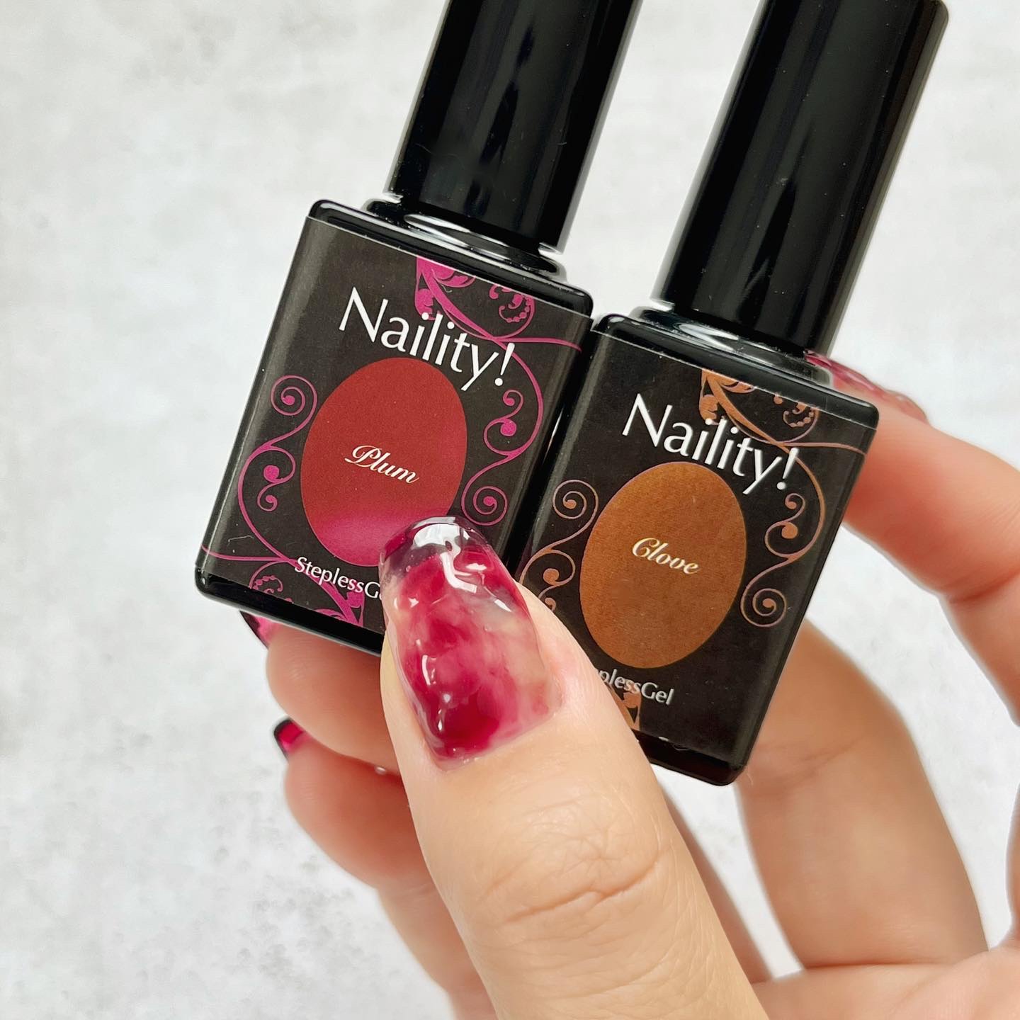 #セルフネイル,#セルフジェルネイル,#秋ネイル,#ニュアンスネイル,#シンプルネイル,#うねうねネイル,#フルーツネイルのネイルデザイン