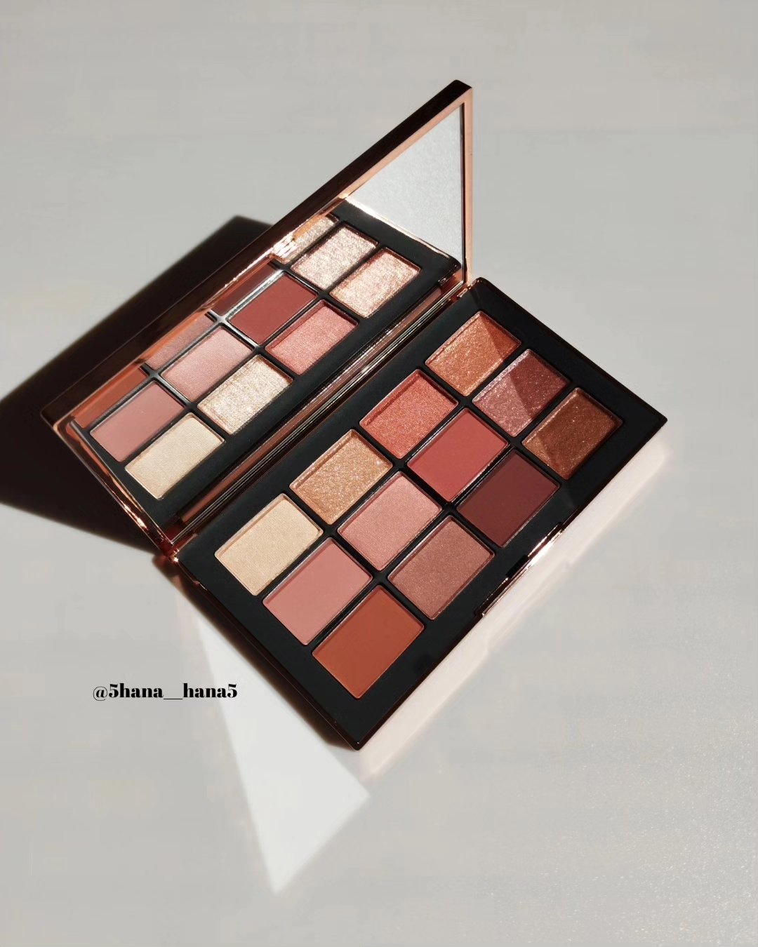 【新品未使用】NARS アフターグロー　イリジスタブル　アイシャドーパレット 試してみた】NARS アフターグロー イリジスタブル アイシャドー