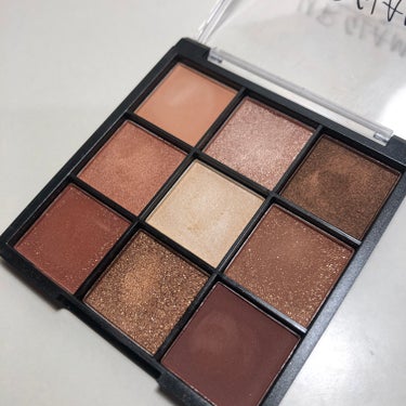 UR GLAM　BLOOMING EYE COLOR PALETTE/U R GLAM/アイシャドウパレットを使ったクチコミ（3枚目）