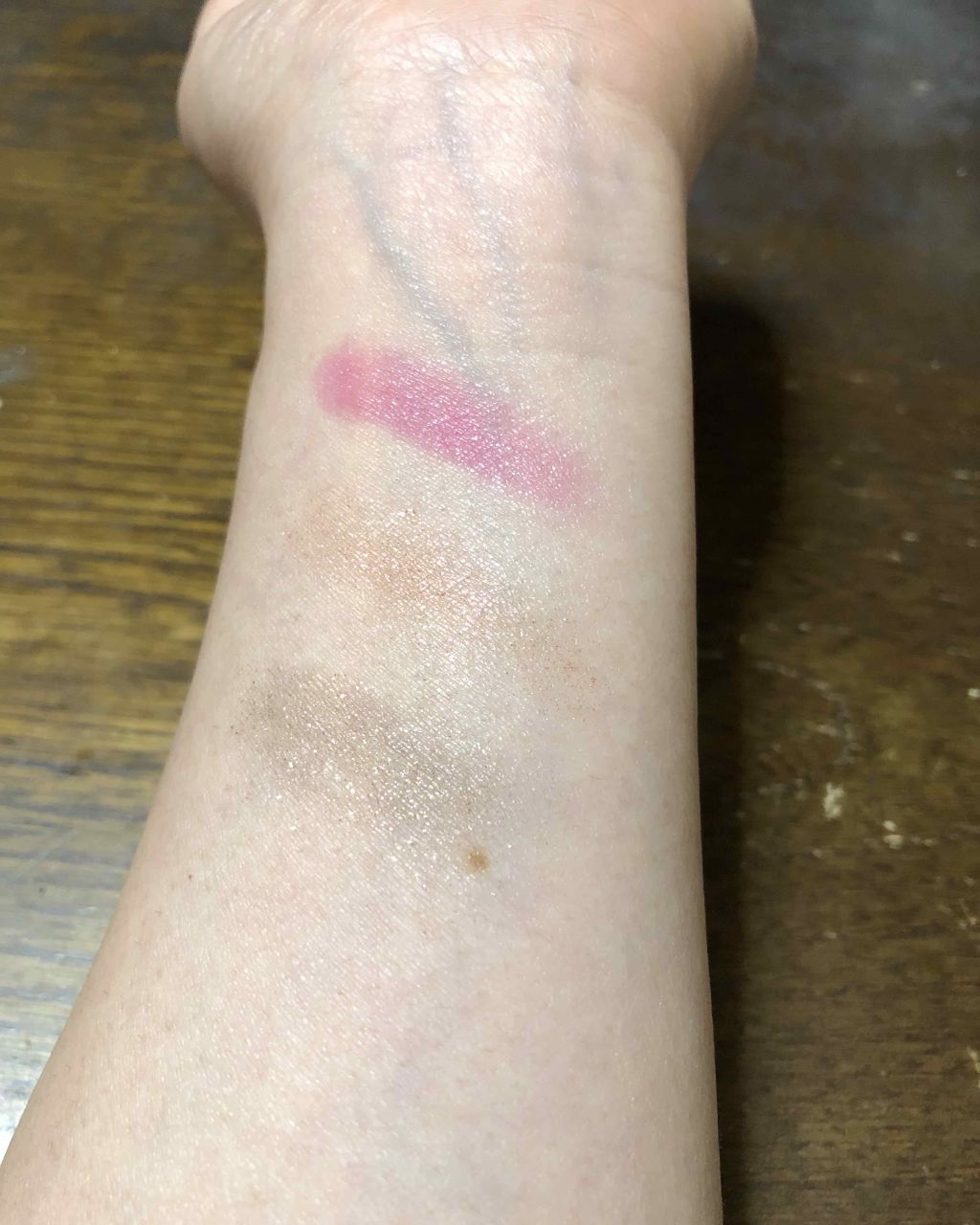 アイコニックルック アイシャドウ G504 you did it! ★限定色/JILL STUART/単色アイシャドウを使ったクチコミ（3枚目）