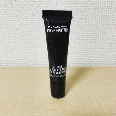 mac
PREP + PRIME 24-HOUR EXTEND EYE BASE

優秀と噂のmacのアイベース🪴
買いました🥰
米つぶくらいを手元にとってブラシでムラなくのせていくほうがきれいに色を載