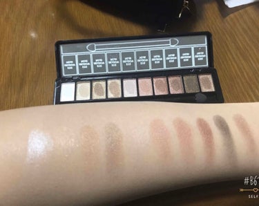 10 Color Eyeshadow/MAX DONAS/アイシャドウパレットを使ったクチコミ（2枚目）