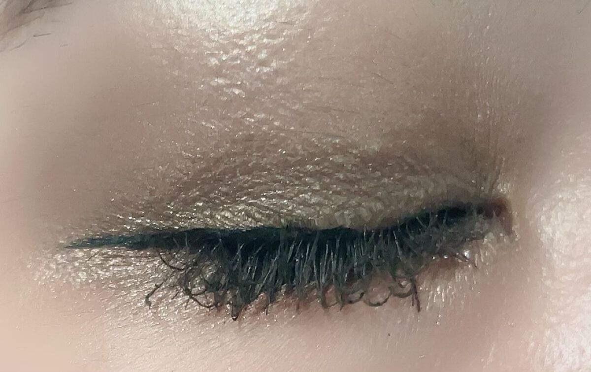 アディクション ザ アイシャドウ スパークル/ADDICTION/単色アイシャドウを使ったクチコミ（3枚目）