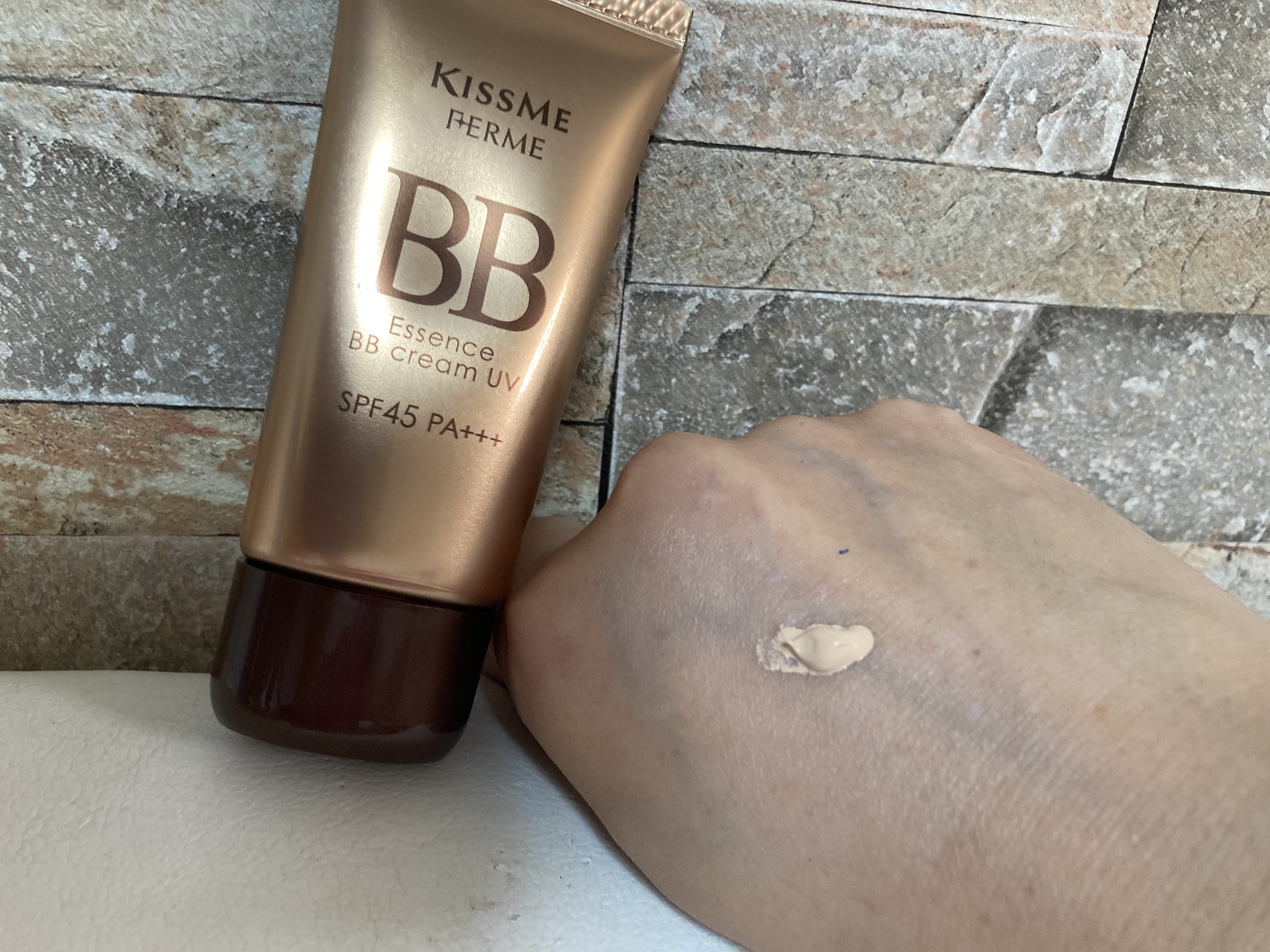 エッセンスBBクリーム UV/キスミー フェルム/BBクリームを使ったクチコミ（3枚目）