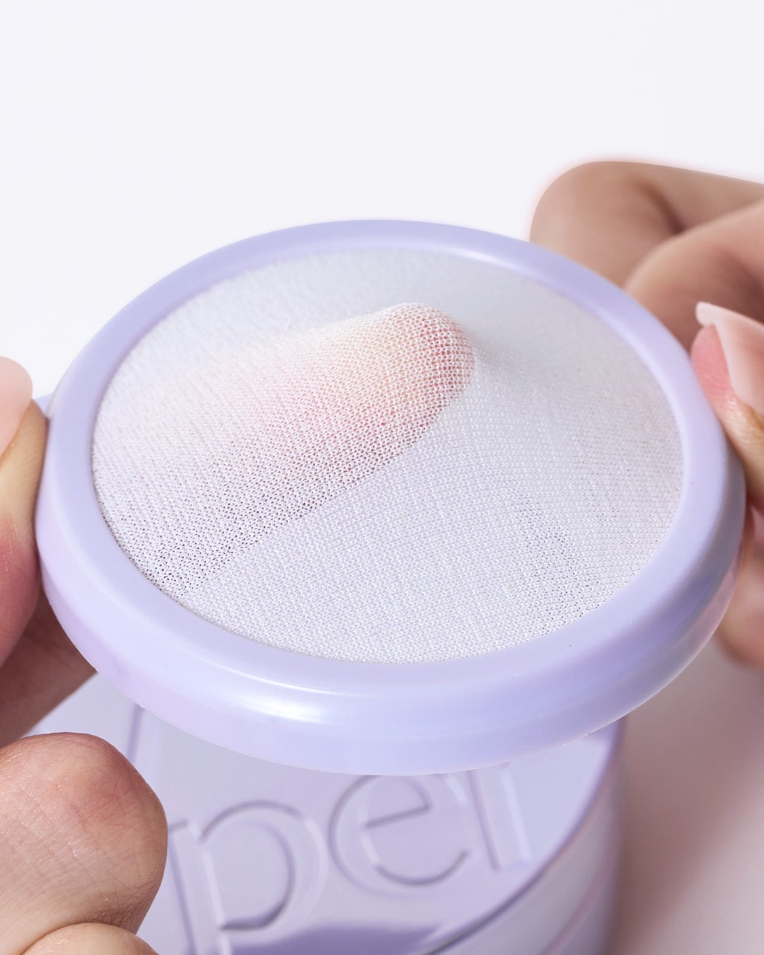 LUNA公式アカウント on LIPS 「🤷#メッシュ網の役割は?⠀ハードファンデーションがきめ細かいメ..」(2枚目)