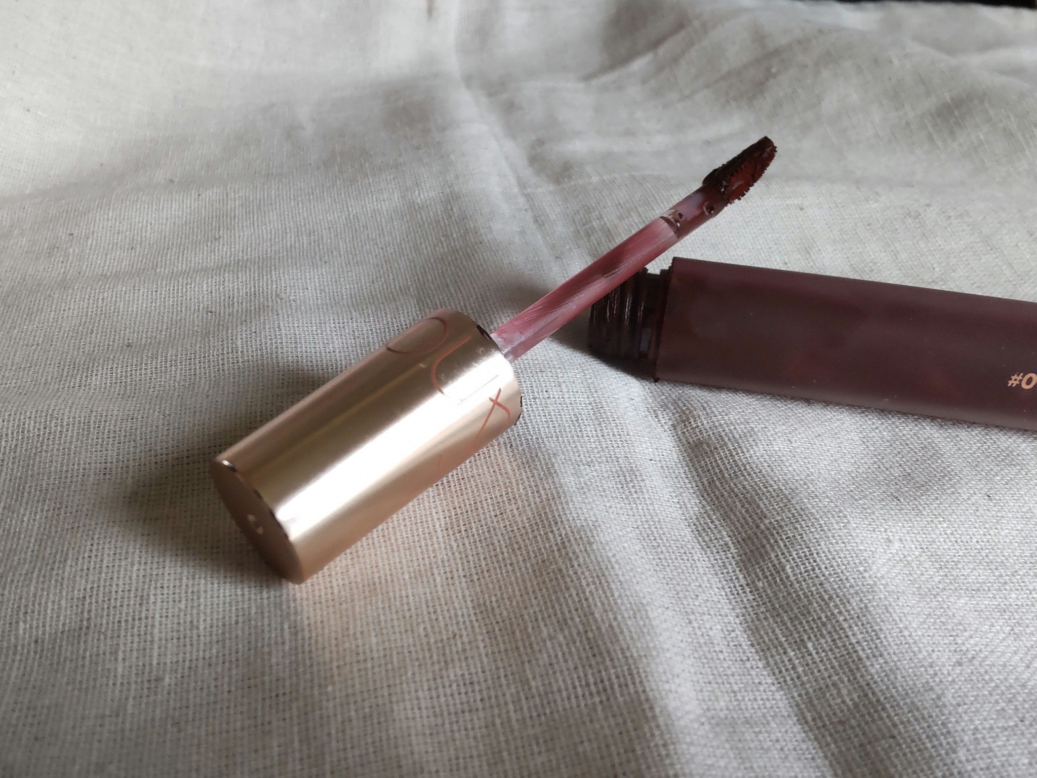 ミルクティーベルベットティント/rom&nd/リップティントを使ったクチコミ（2枚目）